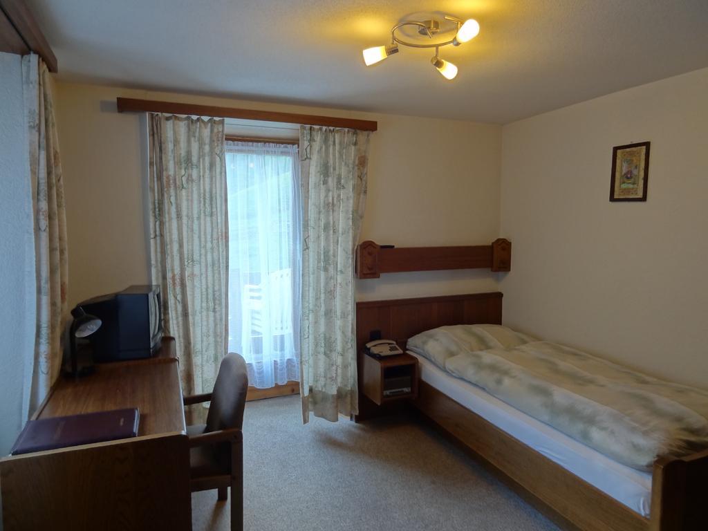 Monte Rosa Apartment Saas-Grund Room photo